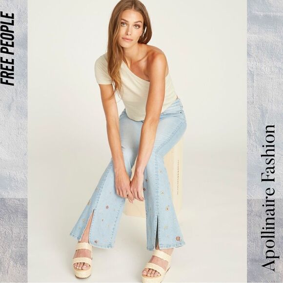 FREE PEOPLE BY DRIFTWOOD FARRAH FLARE TWEEEDLE DUM SLIT JEANS NWT - Picture 4 of 11